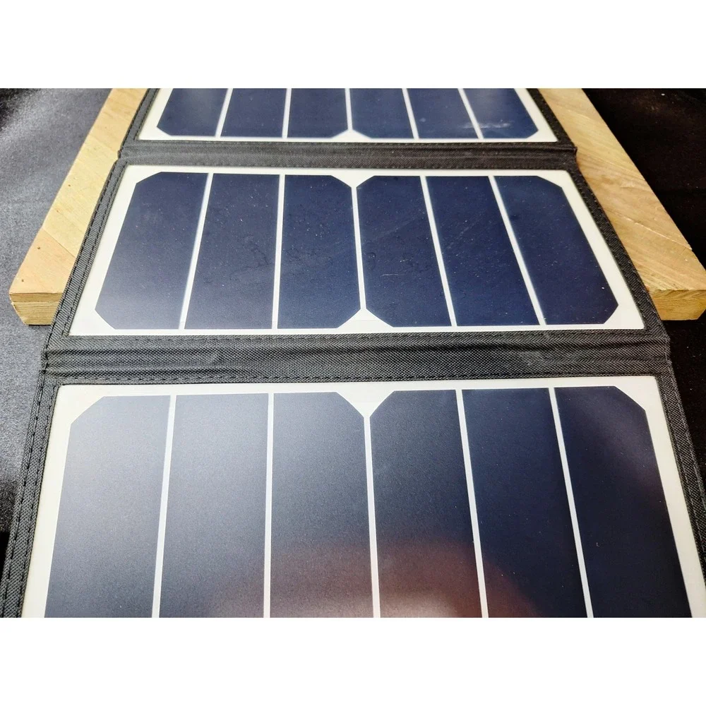 RAVPower 24W 3-Port Solar Outdoors Charger Foldable USB Panel RP-PC005 Black